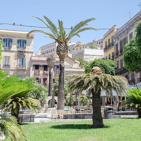 Domus Yenne Suites Cagliari Exteriör bild