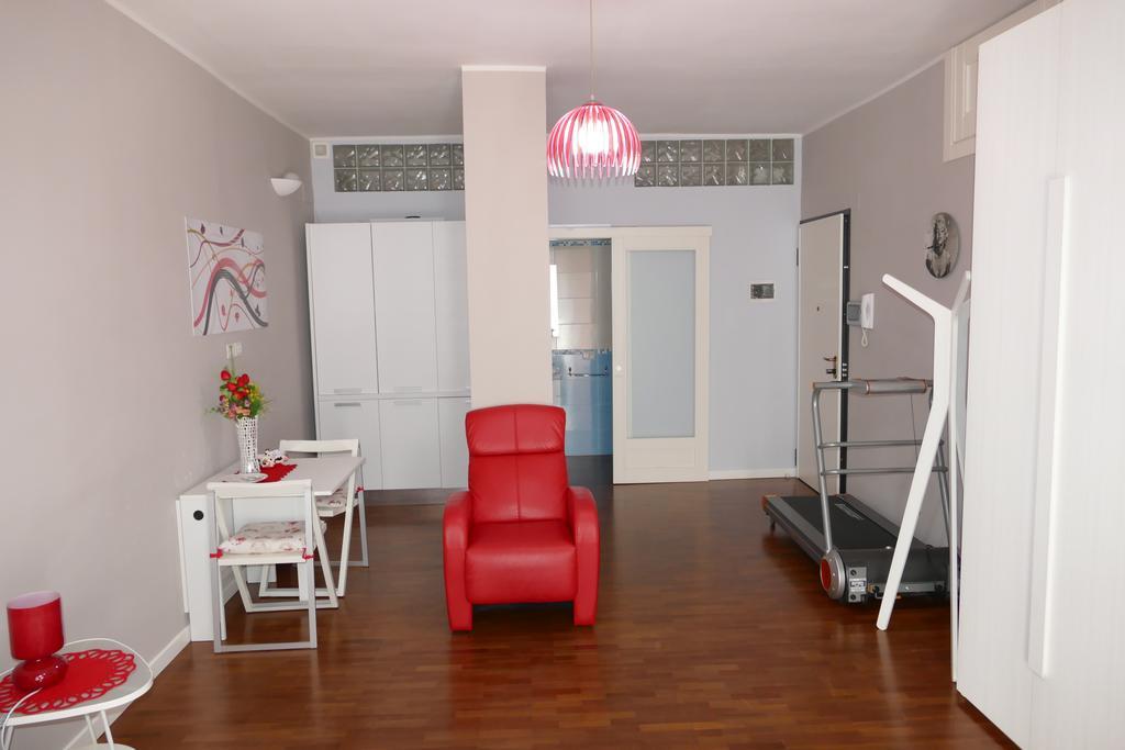 Domus Yenne Suites Cagliari Exteriör bild