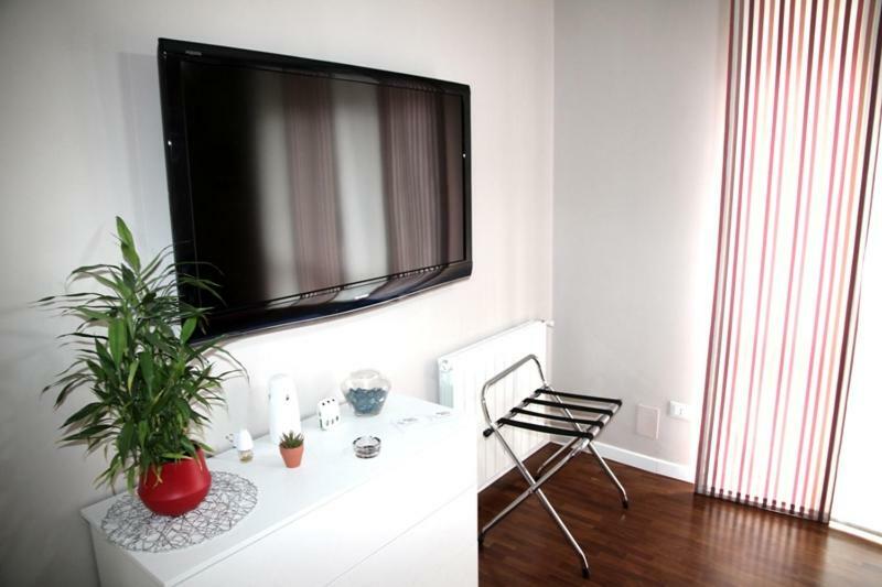 Domus Yenne Suites Cagliari Exteriör bild